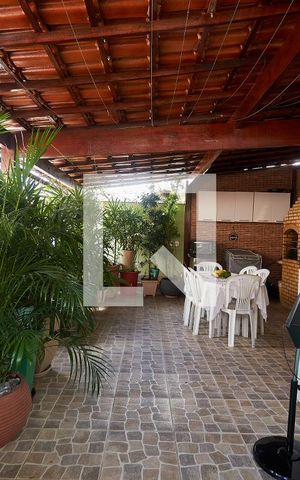 Casa à venda com 102m², 2 quartos e sem vaga Casa à venda com 102m², 2 quartos e sem vagaCozinha / Área de Serviço / Terraço