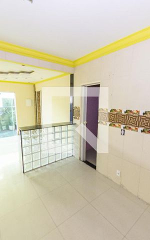 Casa de condomínio para alugar com 70m², 2 quartos e sem vaga Casa de condomínio para alugar com 70m², 2 quartos e sem vagaCozinha