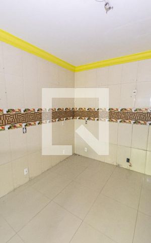 Casa de condomínio para alugar com 70m², 2 quartos e sem vaga Casa de condomínio para alugar com 70m², 2 quartos e sem vagaCozinha