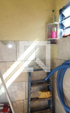 Casa à venda com 130m², 3 quartos e 2 vagasBanheiro da piscina