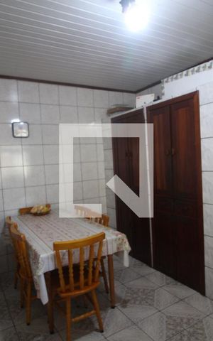 Casa à venda com 130m², 3 quartos e 2 vagasCozinha