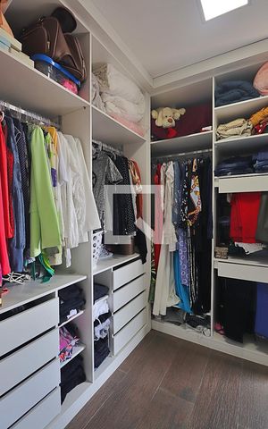 Apartamento à venda com 54m², 2 quartos e 1 vagaCloset