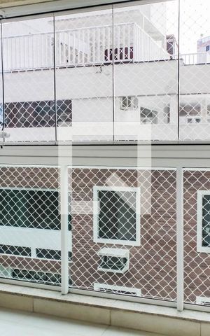 Apartamento para alugar com 130m², 3 quartos e 2 vagas Apartamento para alugar com 130m², 3 quartos e 2 vagasSacada Quarto 3