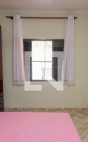 Casa à venda com 201m², 3 quartos e 3 vagas Casa à venda com 201m², 3 quartos e 3 vagasQuarto 2