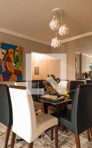 Apartamento à venda com 144m², 2 quartos e 1 vaga Apartamento à venda com 144m², 2 quartos e 1 vagaSala