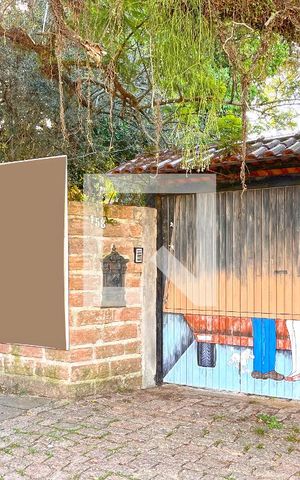 Casa à venda com 292m², 3 quartos e 3 vagasFachada