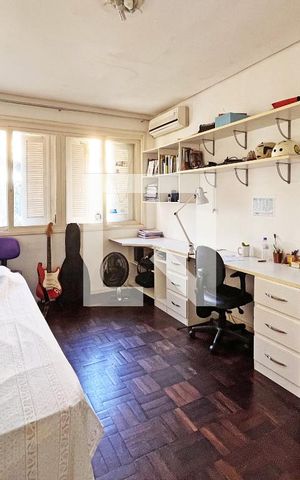 Casa à venda com 292m², 3 quartos e 3 vagasQuarto 2
