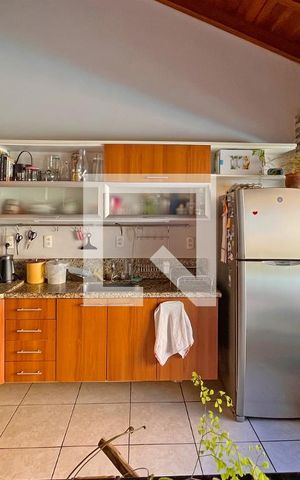 Casa à venda com 292m², 3 quartos e 3 vagasCozinha