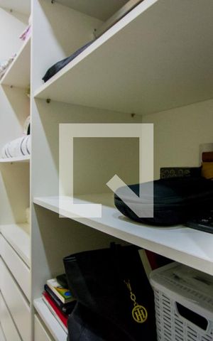 Apartamento à venda com 67m², 3 quartos e 1 vaga Apartamento à venda com 67m², 3 quartos e 1 vagaCloset do quarto 1