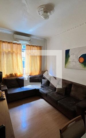 Apartamento à venda com 66m², 2 quartos e sem vagaSala