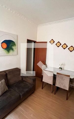 Apartamento à venda com 66m², 2 quartos e sem vagaSala