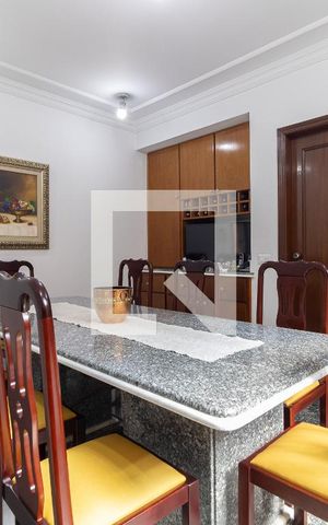 Casa para alugar com 390m², 5 quartos e 4 vagas Casa para alugar com 390m², 5 quartos e 4 vagasSala de Jantar