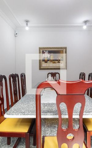 Casa para alugar com 390m², 5 quartos e 4 vagas Casa para alugar com 390m², 5 quartos e 4 vagasSala de Jantar