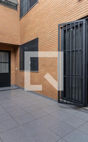 Casa para alugar com 390m², 5 quartos e 4 vagas Casa para alugar com 390m², 5 quartos e 4 vagasQuintal
