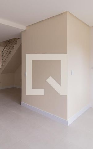 Casa de condomínio à venda com 130m², 3 quartos e 1 vaga Casa de condomínio à venda com 130m², 3 quartos e 1 vagaCozinha