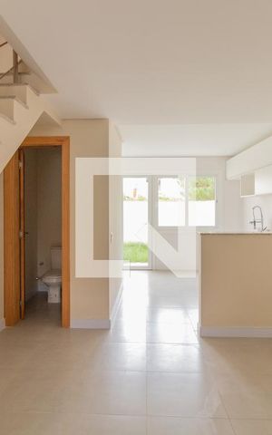 Casa de condomínio à venda com 130m², 3 quartos e 1 vaga Casa de condomínio à venda com 130m², 3 quartos e 1 vagaSala
