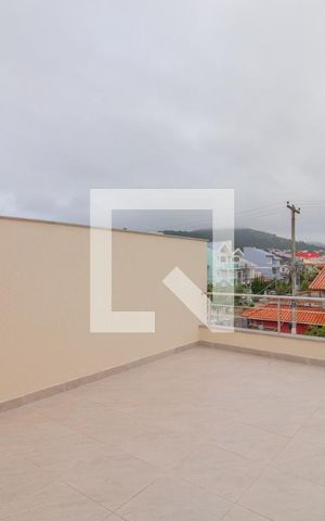 Casa de condomínio à venda com 130m², 3 quartos e 1 vaga Casa de condomínio à venda com 130m², 3 quartos e 1 vagaTerraço