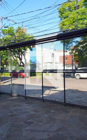 Casa à venda com 340m², 4 quartos e 2 vagasPátio _Frente