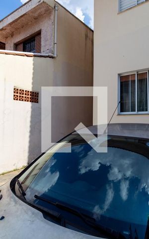 Casa à venda com 110m², 3 quartos e 2 vagas Casa à venda com 110m², 3 quartos e 2 vagasGaragem
