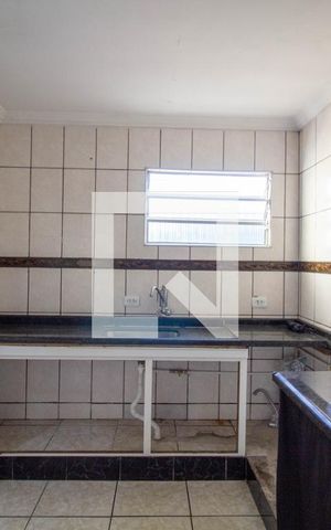 Apartamento para alugar com 55m², 2 quartos e 2 vagas Apartamento para alugar com 55m², 2 quartos e 2 vagasCozinha