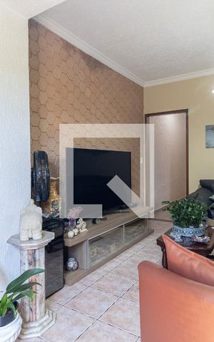 Casa à venda com 120m², 3 quartos e 1 vagaSala
