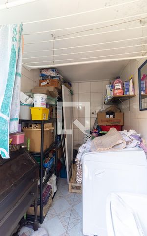 Casa à venda com 120m², 3 quartos e 1 vagaLavanderia