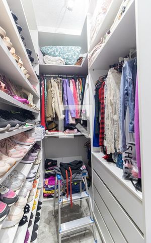Casa à venda com 120m², 3 quartos e 1 vagaCloset da Suíte 1