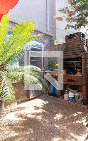 Casa à venda com 120m², 3 quartos e 1 vagaQuintal
