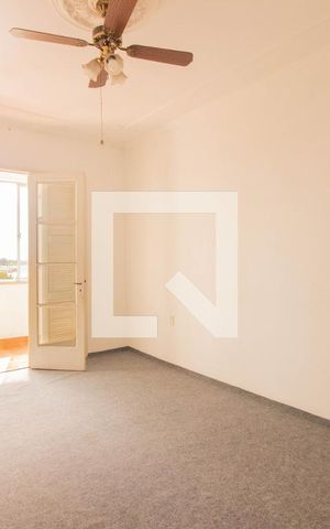 Apartamento à venda com 113m², 2 quartos e sem vaga Apartamento à venda com 113m², 2 quartos e sem vagaSala