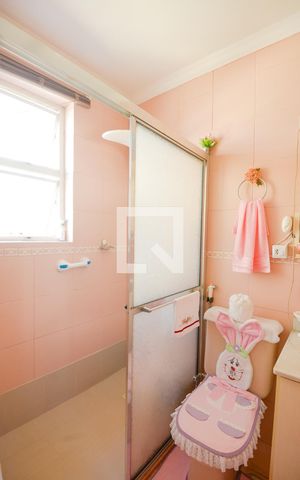Apartamento à venda com 193m², 4 quartos e sem vagaBanheiro