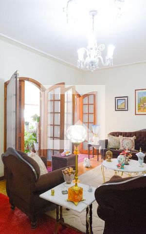Apartamento à venda com 193m², 4 quartos e sem vagaSala