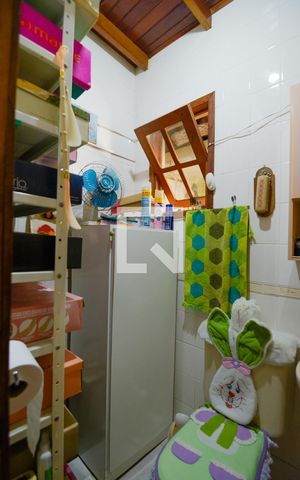 Apartamento à venda com 193m², 4 quartos e sem vagaBanheiro