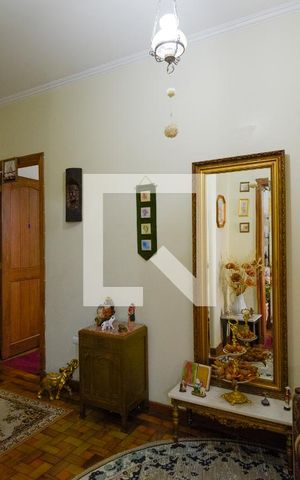 Apartamento à venda com 193m², 4 quartos e sem vagaSala