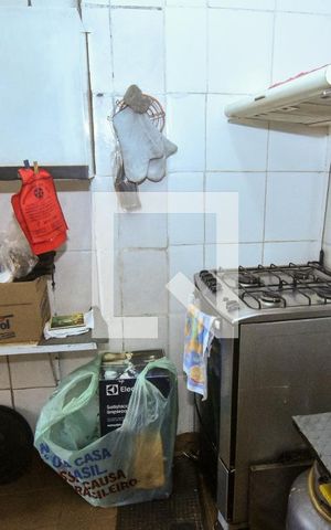 Casa à venda com 165m², 2 quartos e 1 vaga Casa à venda com 165m², 2 quartos e 1 vagaCozinha