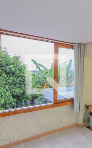 Casa à venda com 300m², 4 quartos e 3 vagas