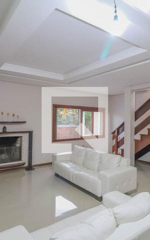 Casa à venda com 300m², 4 quartos e 3 vagas