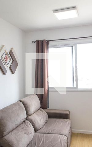 Apartamento à venda com 40m², 2 quartos e 1 vaga Apartamento à venda com 40m², 2 quartos e 1 vagaSala