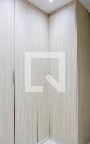 Apartamento à venda com 90m², 2 quartos e 1 vagaCloset
