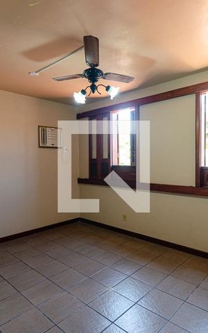 Casa de condomínio à venda com 675m², 7 quartos e 6 vagas Casa de condomínio à venda com 675m², 7 quartos e 6 vagasSuite