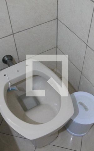 Casa à venda com 200m², 4 quartos e 2 vagasBanheiro da Suíte 