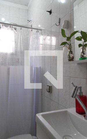 Casa à venda com 200m², 4 quartos e 2 vagasBanheiro da Suíte 