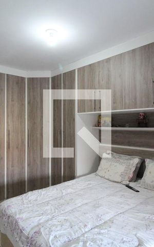 Casa à venda com 200m², 4 quartos e 2 vagasQuarto Suíte 1