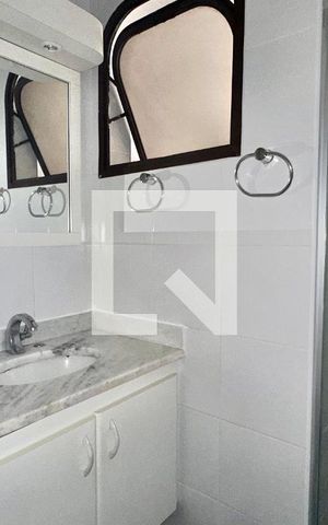 Apartamento para alugar com 152m², 4 quartos e 2 vagas Apartamento para alugar com 152m², 4 quartos e 2 vagasBanheiro 1 - Suíte