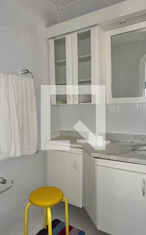 Apartamento para alugar com 152m², 4 quartos e 2 vagas Apartamento para alugar com 152m², 4 quartos e 2 vagasBanheiro 1 - Suíte