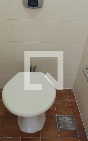 Apartamento à venda com 105m², 2 quartos e 1 vagaBanheiro de Serviço