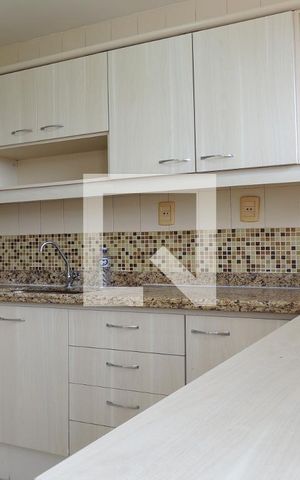 Apartamento à venda com 105m², 2 quartos e 1 vagaCozinha - Armários