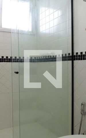 Apartamento à venda com 105m², 2 quartos e 1 vagaBanheiro da Suíte