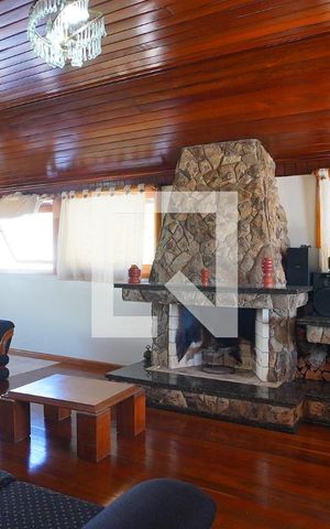 Casa à venda com 840m², 4 quartos e 8 vagasSala 2