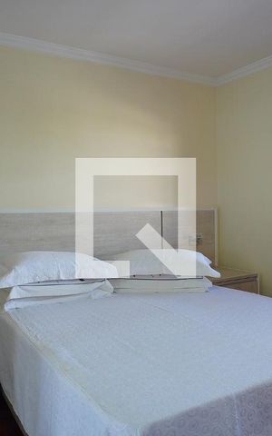 Casa à venda com 840m², 4 quartos e 8 vagasSuíte