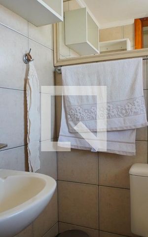Casa à venda com 840m², 4 quartos e 8 vagasBanheiro garagem